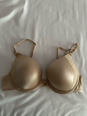 Nude Lace-Trim Push Up Bra